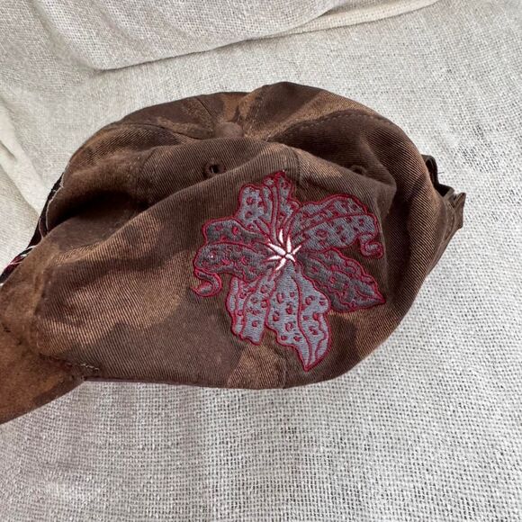 Y2K Grail Brown and red skull cap with a punk vibe and distressing - Picture 2 of 6